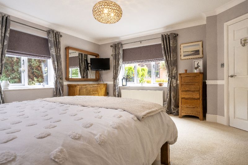 Bedroom- click for photo gallery